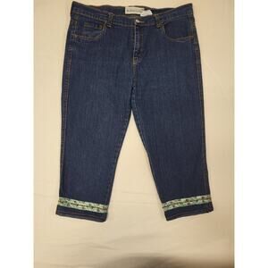 Levis Capri Jeans Womens 10 Dark Wash Cropped Stretch Denim